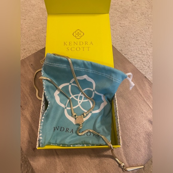 Kendra Scott Starla gold and druzy necklace - Picture 2 of 3